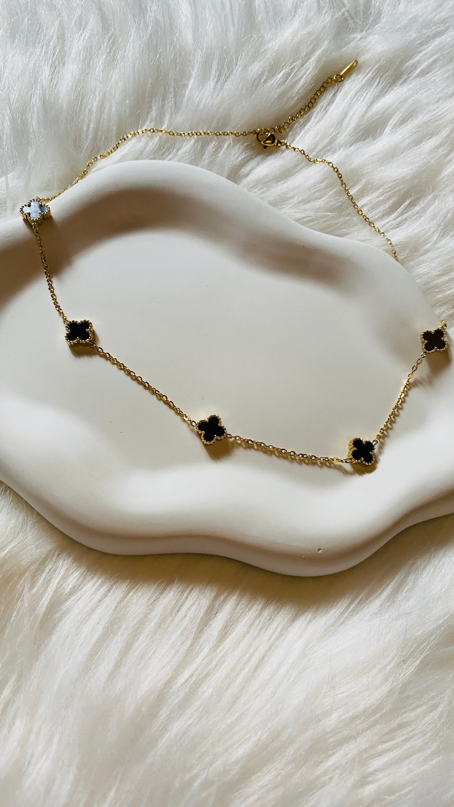 Elegant Black Clover Chain