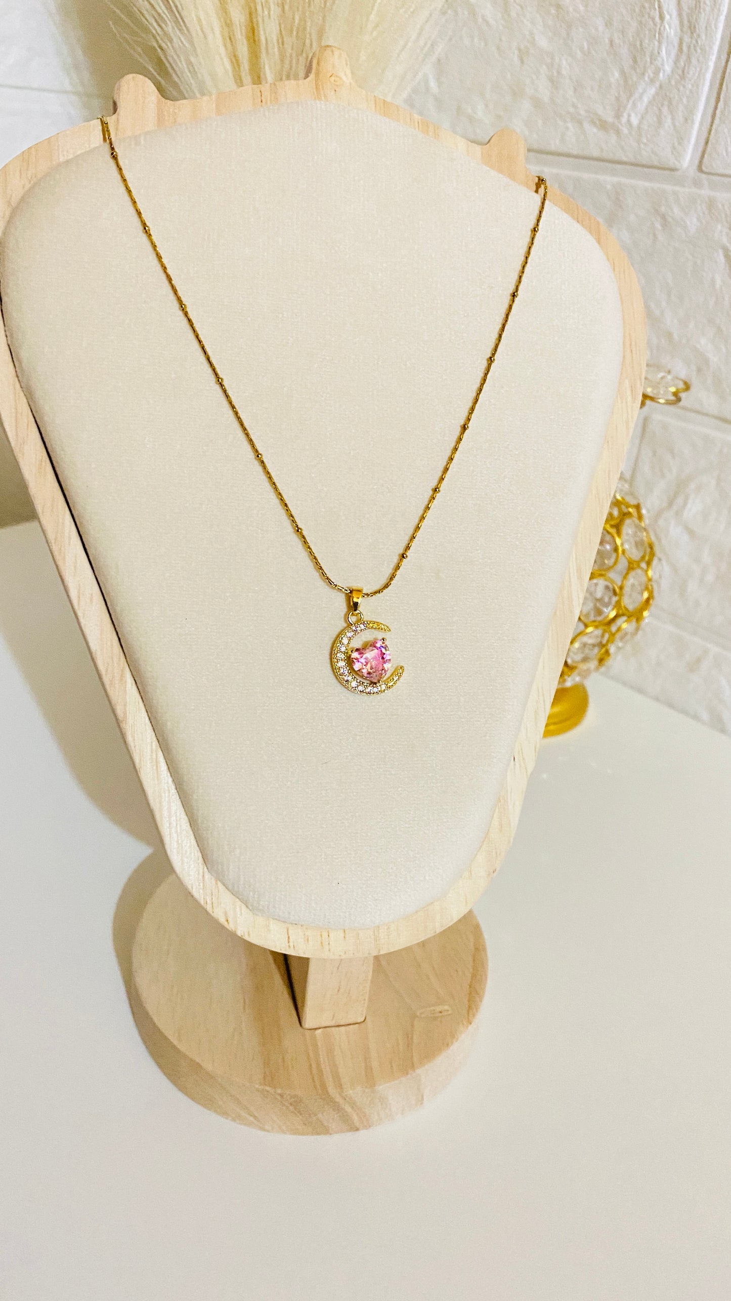Moon heart pendant necklace, 18K gold plated stainless steel anti tarnish waterproof jewelry